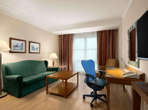 Отель Hilton Rome Airport