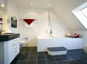 TRIP INN Hotel Schumann