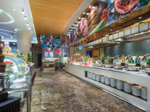 Crowne Plaza Yichang by IHG