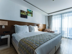 The Nowness Luxury Hotel & Spa (Adults Only 16+)