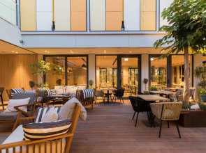 Hotel Indigo Larnaca by IHG