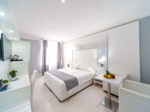 Relais Trevi 95 Boutique Hotel