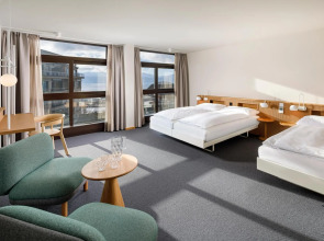 Alpha Palmiers by Fassbind