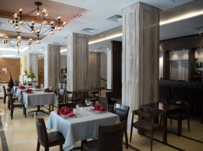 Thang Long Opera Hotel