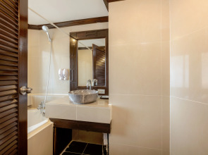 Club Bamboo Boutique Patong Beach Resort