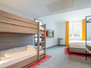 Campanile Vienna South