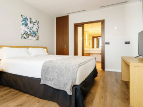 Hotel ILUNION Valencia 4