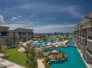 Le Meridien Khao Lak Resort & Spa