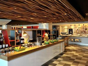 Holiday Inn Express Amsterdam - Arena Towers by IHG