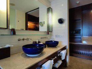 Luhuitou Sanya Resort