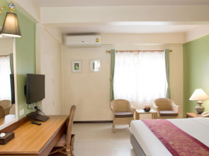 S Lodge (formally known as Sabai Lodge)