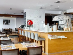 Mamaison Residence Diana