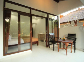 Omah D'Taman Hotel by EPS