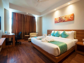 Hotel Le Roi Haridwar @ Har Ki Pauri Road