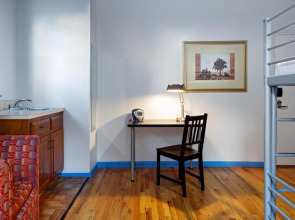 Хостел Central Park West