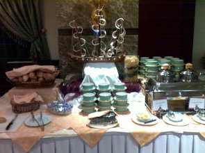 Gloria Hotel & Suites