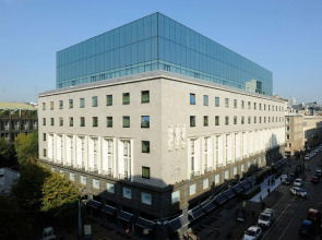 Отель Armani Hotel Milano