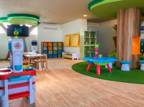 Отель Tijili Benoa