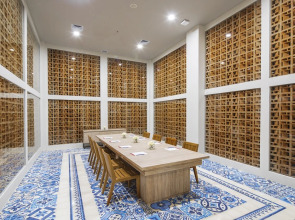 Eastin Ashta Resort Canggu