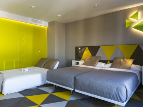 Hotel Macia Sevilla Kubb