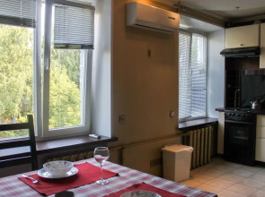 Moment House (Момент Хаус) на улице Жуковского