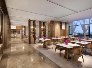 Holiday Inn Hotel and Suites Sanya Yalong Bay by IHG