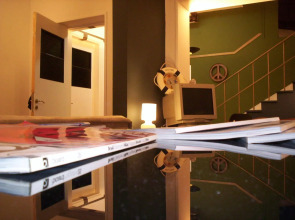 The New Yorkers Hotel