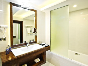 Бутик-отель Plumeria Maldives