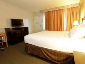 The Sojourn Los Angeles - Sherman Oaks