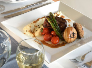 Отель Poseidon Athens