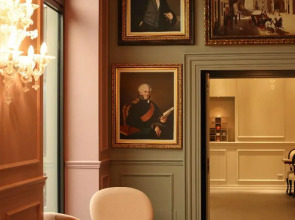 World Hotel Casati 18