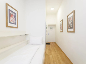 Riess City Rooms - Self Check-In