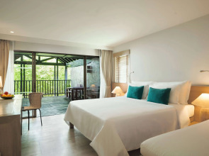 Курортный отель Wyndham Hua Hin Pranburi Resort & Villas