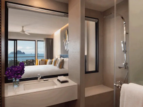Avani Ao Nang Cliff Krabi Resort