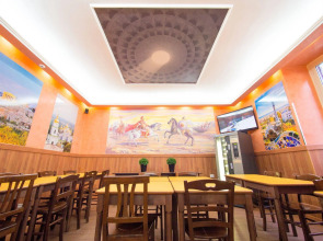 Alessandro Downtown Hostel