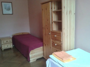 Randhouse Sennaya B&B