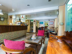 Отель Samsensam Place