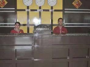 Grand Wisata Hotel
