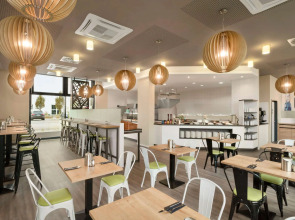 Super 8 by Wyndham Munich City West