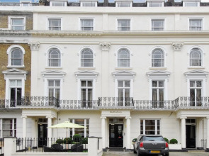 Hyde Park International