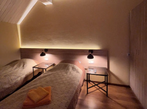 За околицей