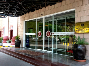 Отель Ramee Guestline Qurum