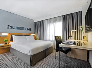 Отель Kew Green Wanchai HK