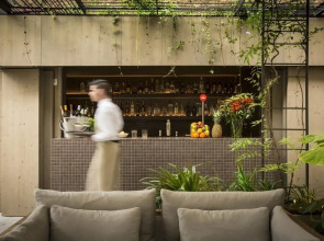 Alexandra Barcelona Hotel, Curio Collection by Hilton