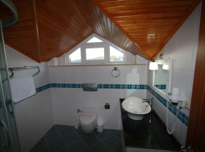 Sea Breeze Hotel & Apartments