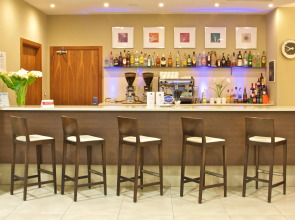 Holiday Inn Express Campo De Gibraltar - Barrios by IHG