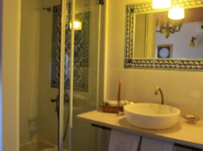 Tom Square Boutique Hotel