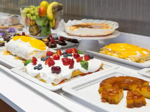 Hotel Acta The Avenue