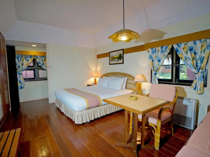 Sunset Village Beach Resort