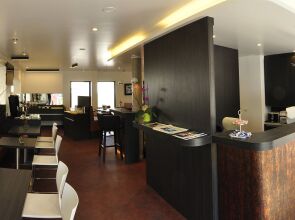 Amalienburg Boutique & Boarding Hotel